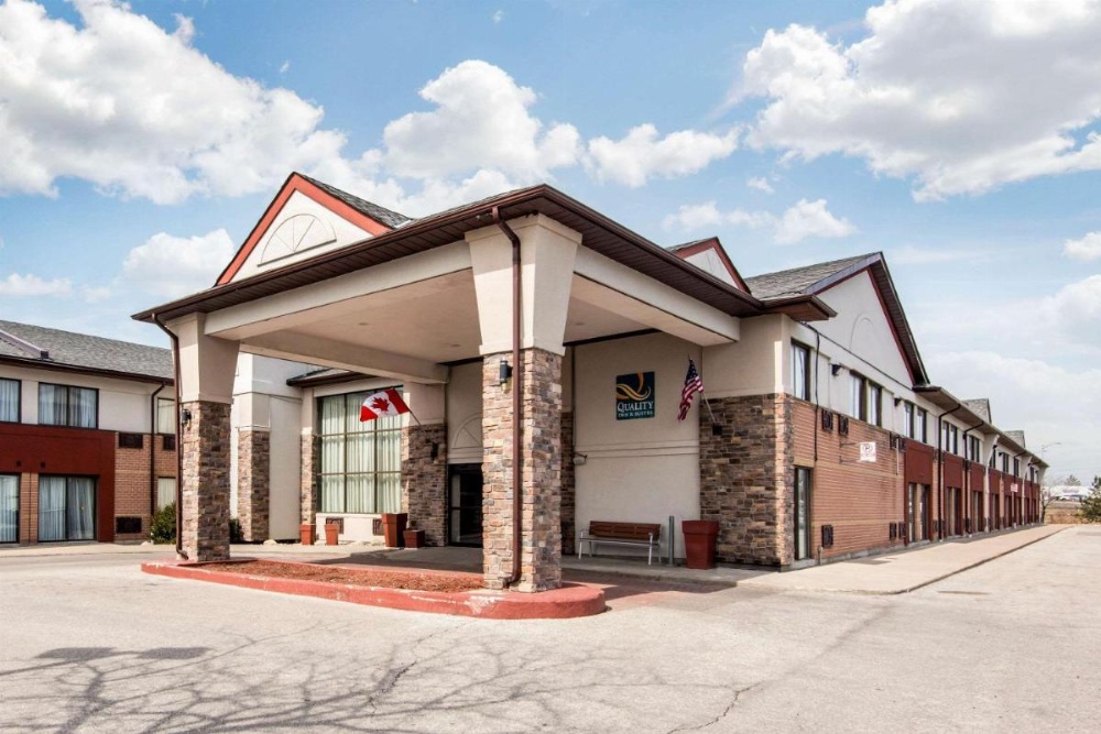 Quality Inn & Suites Mississauga Image 12