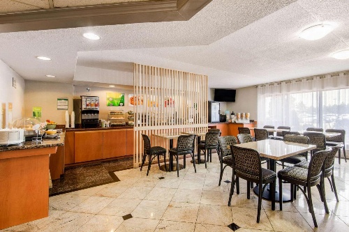 Quality Inn & Suites Mississauga image 3